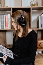 Top 8 Best Podcasts To Learn English At Any Level